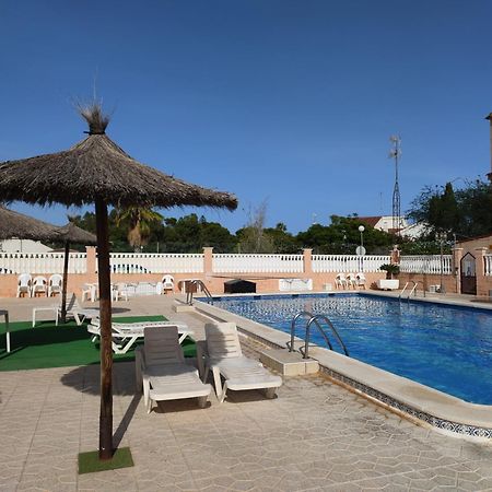 Apartament Piotr Torrevieja Exteriör bild